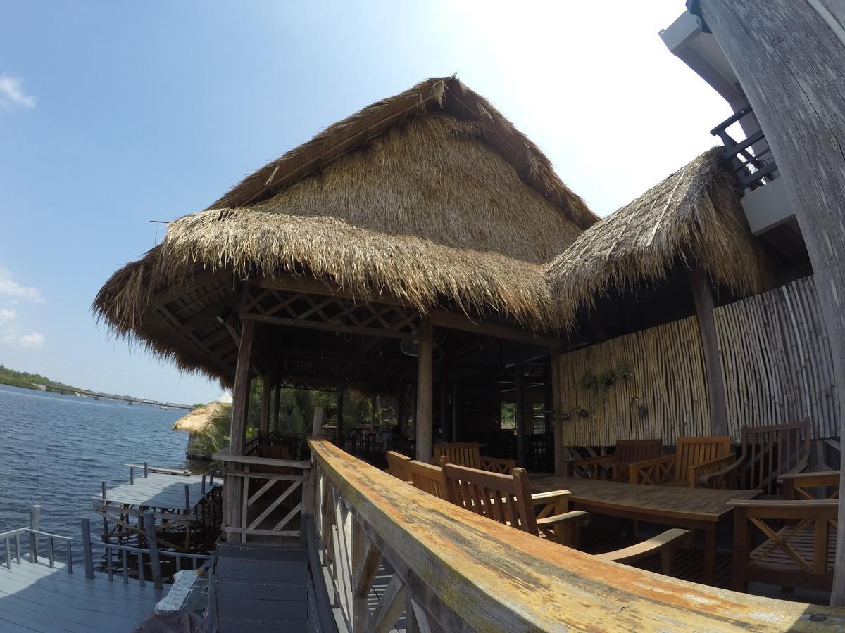 Salty River Resort Kampot Eksteriør billede