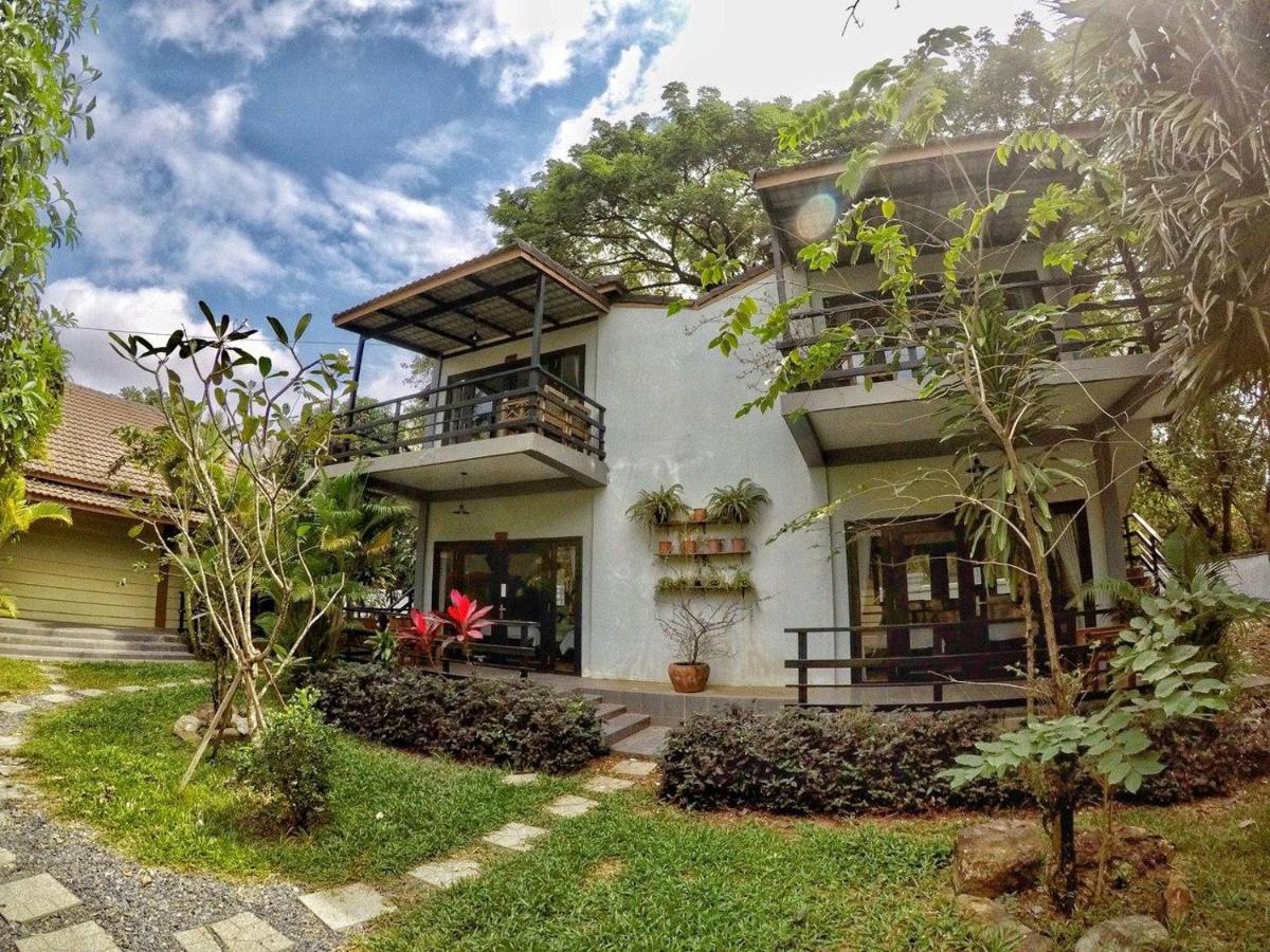 Salty River Resort Kampot Eksteriør billede